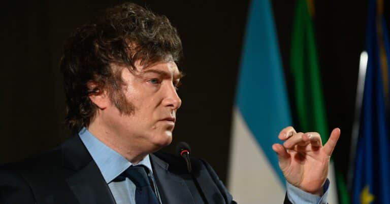 Javier Milei y sus medidas, EN VIVO: «Detención arbitraria e injustificada», la reacción del Gobierno ante el arresto del gendarme argentino en Venezuela