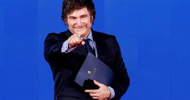 Javier Milei detalló su agenda 2025: motosierra profunda, privatizaciones, reforma laboral y su plan para eliminar el 90% de los impuestos