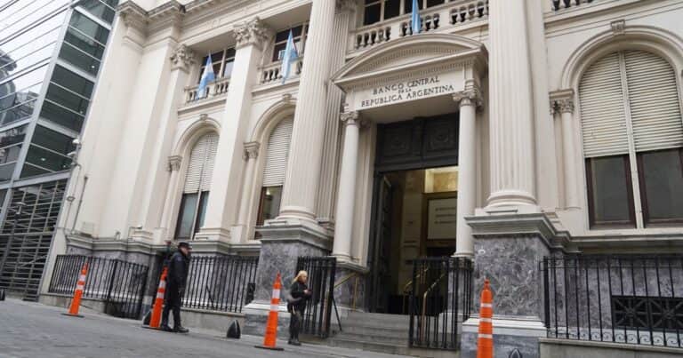 Sobre el fin del año, el Banco Central hizo una venta récord de dólares: se desprendió de US$ 600 millones en el mercado de cambios