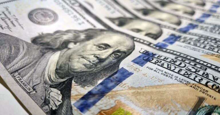 Dólar en alza: por qué suben el blue y los financieros