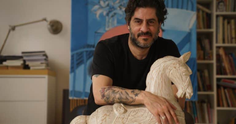 El universo de Tute: arte, familia y su una mirada sobre la Argentina actual