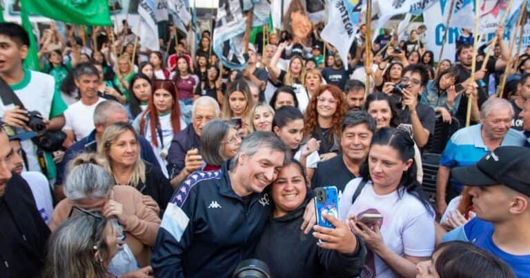 Máximo Kirchner apuntó contra los empresarios “de balances sucios” que respaldan el proyecto Ficha Limpia