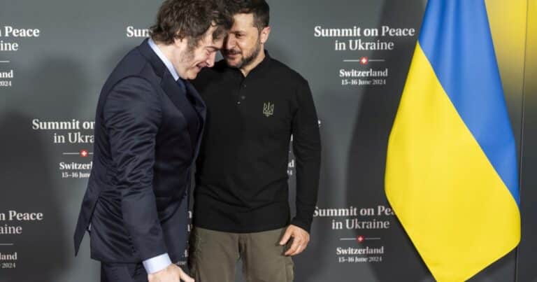 Zelenski volvió a invitar a Milei a Ucrania, pero el mandatario viajará a Washington y a Davos