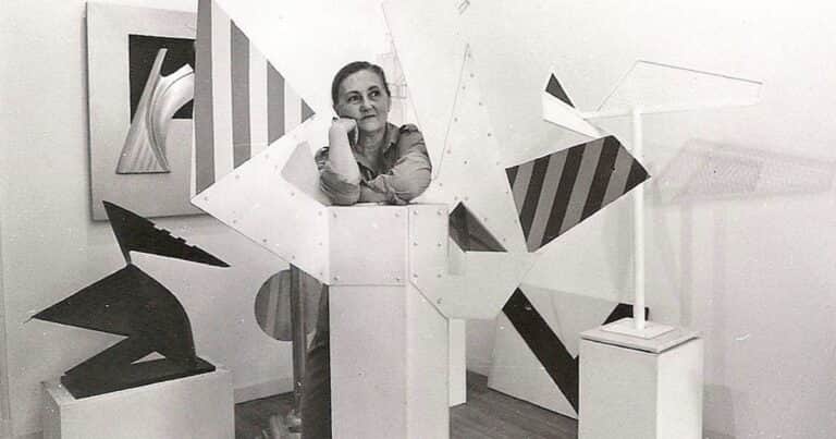 Recuerdan a la escultora María Juana Heras Velasco con obras y archivos inéditos y muestras en todo el país