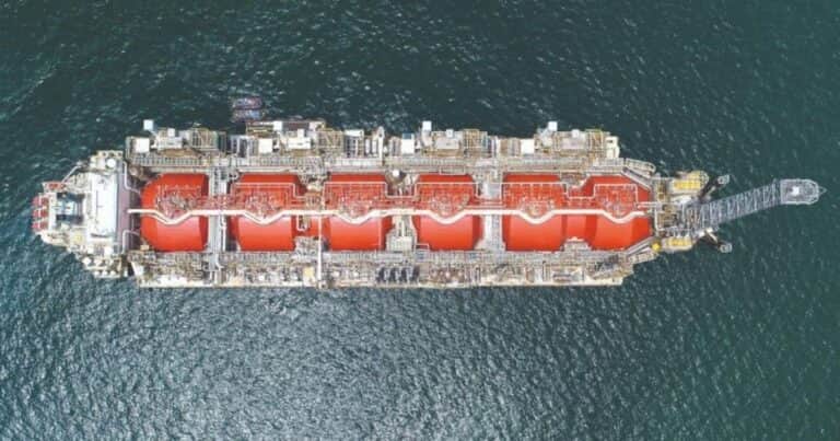 GNL, de Vaca Muerta al mundo: cómo es el plan de YPF tras el acuerdo con Shell