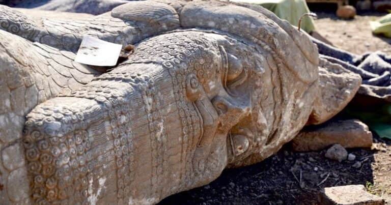 Reconstruyen los «tesoros de la Mesopotamia» destruidos por los yihadistas en Irak