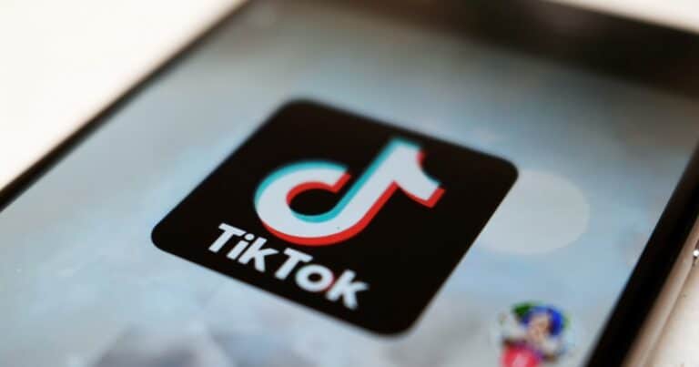 Demure: la tendencia de TikTok que está revolucionando las redes