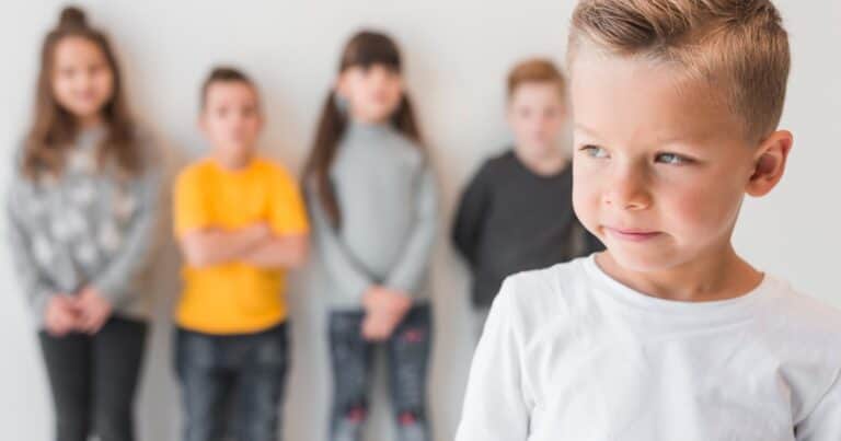 ¿Un exceso de autoestima puede criar niños egocéntricos? Psicólogos responden