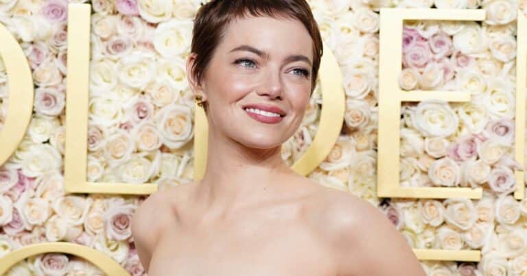 Globos de Oro 2025: Emma Stone se roba el protagonismo con su radical cambio de look