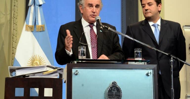 Exclusivo: el fiscal define si imputa a Oscar Parrilli por espionaje ilegal en el crimen de Alberto Nisman