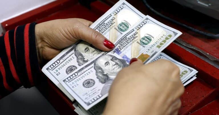 Dólar hoy y dólar blue hoy, EN VIVO: a cuánto cotiza y cuál es su precio este viernes 31 de enero, minuto a minuto