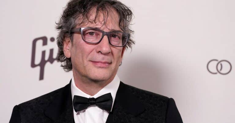Neil Gaiman, el «aliado» acusado de abuso sexual: cómo impactó la noticia en sus lectoras