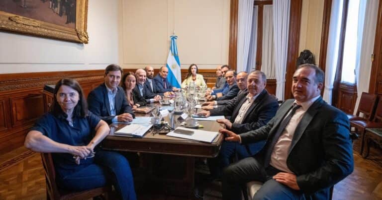 Guillermo Francos fue al Senado por las Extraordinarias y sumó a Villarruel en una reunión con los bloques