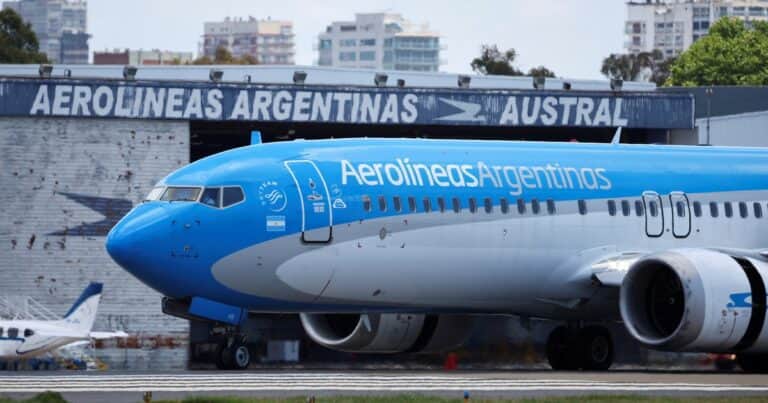 Aerolíneas: convocatoria para aprobar un balance que tiene un agujero de US$ 170 millones