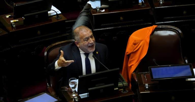 Luis Juez dice que deja la presidencia del PRO en el Senado y que quiere ser el candidato a gobernador de Javier Milei en Córdoba
