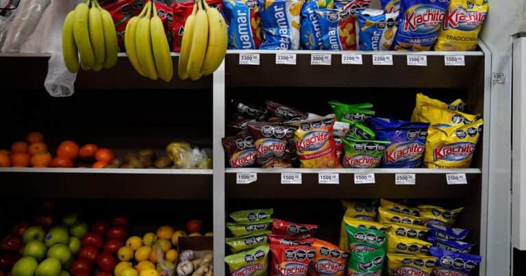 En 2024 los alimentos subieron por debajo de la inflación general y compensaron el salto de las tarifas