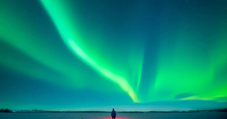 El alucinante video de la aurora boreal vista desde el espacio