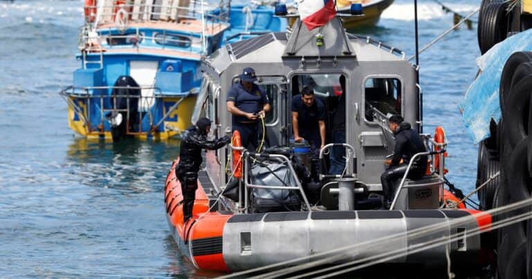 Mueren 7 turistas al naufragar una lancha en Chile: mal clima, exceso de pasajeros y la imprudencia del dueño de la embarcación