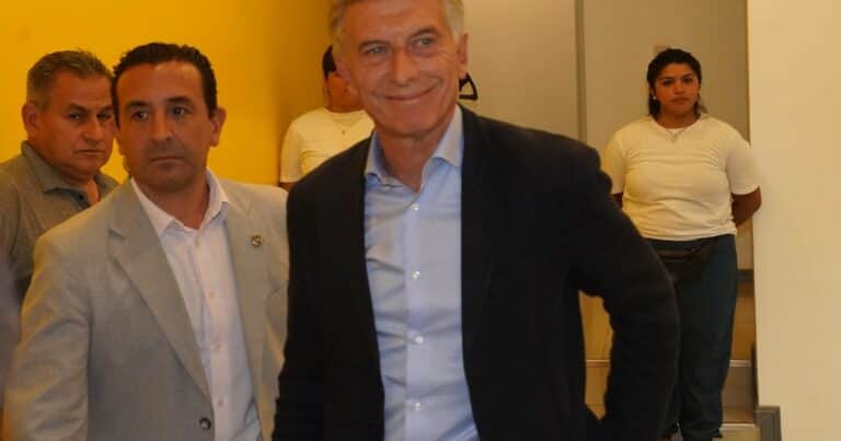 «El PRO está para acompañar»: en medio de la tensión con el Gobierno, Macri reunió a su tropa y acordó apoyar la suspensión de las PASO