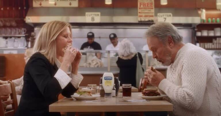 Meg Ryan y Billy Cristal revelan los motivos de su encuentro a más de 30 años de «Cuando Harry conoció a Sally»