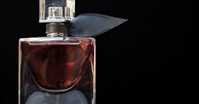 ¿Cómo saber si un perfume es original?