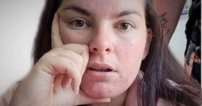 Sin saberlo, se hizo un inocente tatuaje swinger y su vida se volvió un drama