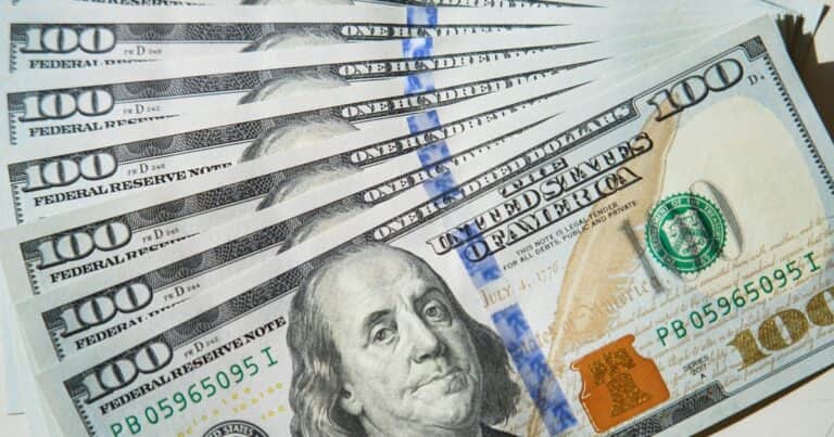 Dólar hoy y dólar blue hoy, EN VIVO: a cuánto cotiza y cuál es su precio este lunes 17 de febrero, minuto a minuto