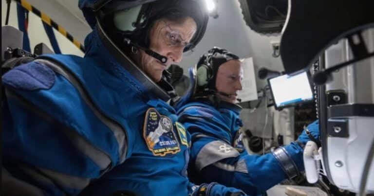 Los astronautas varados hace 8 meses hablaron desde el espacio: «Hubo problemas»