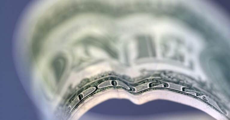 Cómo es el billete de un dólar que se puede vender en US$ 7.500