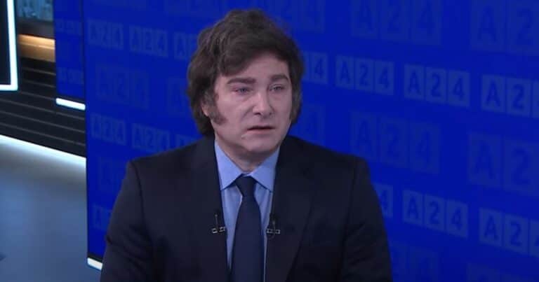 Javier Milei llamó «impresentable» a Cavallo y cruzó a los que critican el valor del dólar: «Hablan de carry trade y no saben ni sumar»