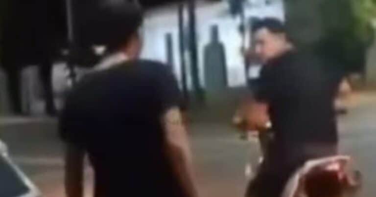 Brutal ataque de un padre a su hija por andar en moto sin casco: «Prefiero pegarle una piña antes de que se mate»