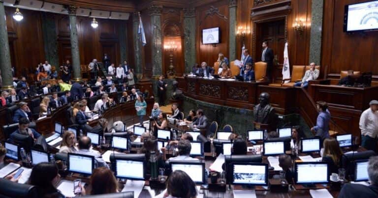 Jorge Macri logró el apoyo de la UCR, LLA, y el peronismo y la Ciudad también se encamina a suspender las PASO