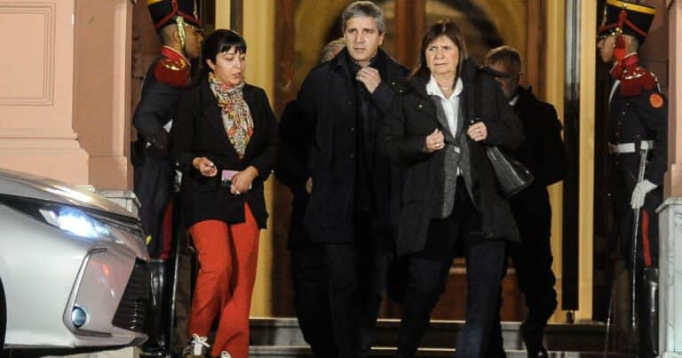 El papá de un gendarme increpó a Bullrich en un video y ahora prometen un plan para darles casas a los efectivos