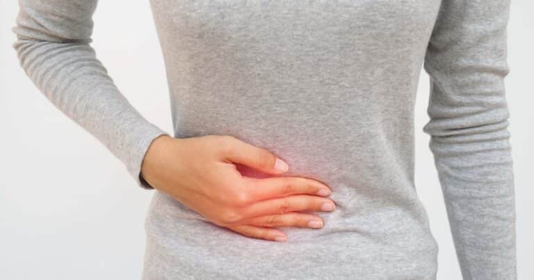 Qué no debe comer una persona con enfermedad autoinmune, según expertos en endocrinología
