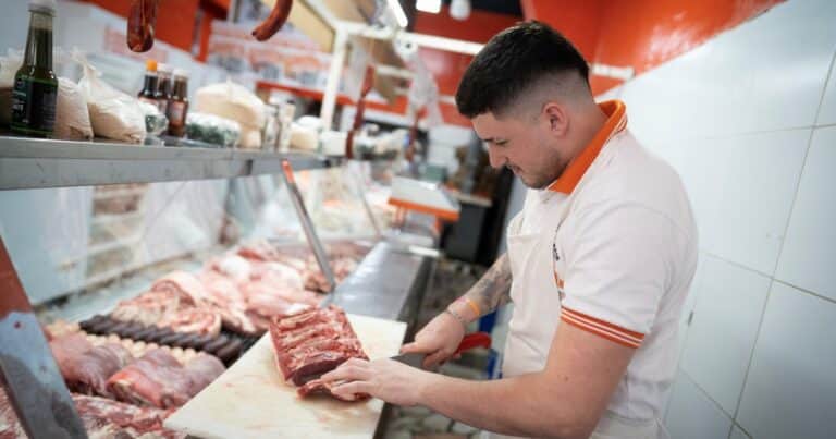 Milei le apuntó a la carne por la inflación: ¿cuánto hay de verdad y qué se espera para los próximos meses?
