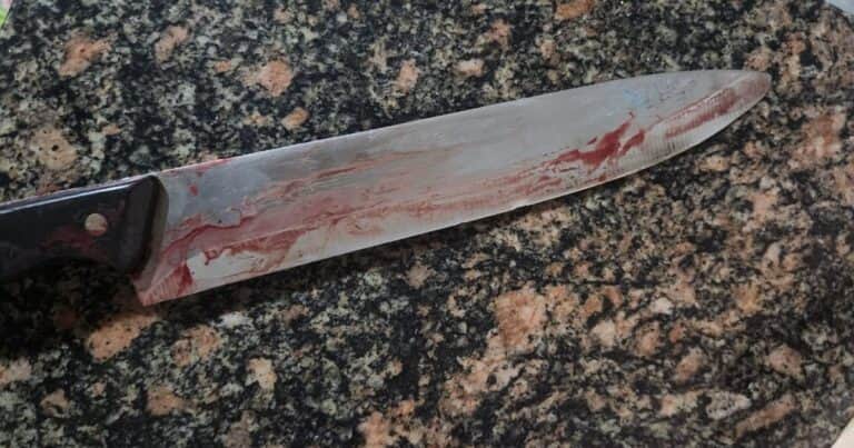 Ataque a la madre de un fiscal: maniataron y cortaron con una cuchilla a una jubilada de 87 años en Morón