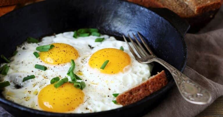 ¿Qué ocurre si consumís tres huevos al día durante un mes?, responden los expertos