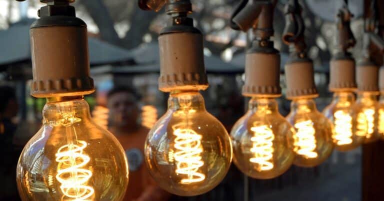 Corrientes anunció un subsidio provincial transitorio para 80 mil usuarios de energía que no se re inscribieron en el RASE