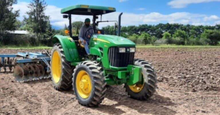 Acordaron un plan para mejorar las condiciones laborales en la actividad agraria