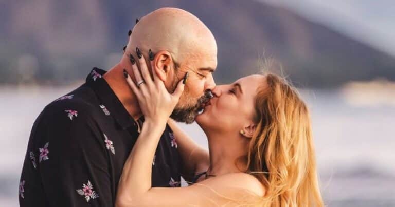 Famoso cazafantasmas de la TV descubrió que su esposa contrató a un sicario para matarlo: «Está sorprendido»