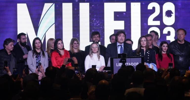 Nueva encuesta electoral con un llamativo empate: 29% a 29%