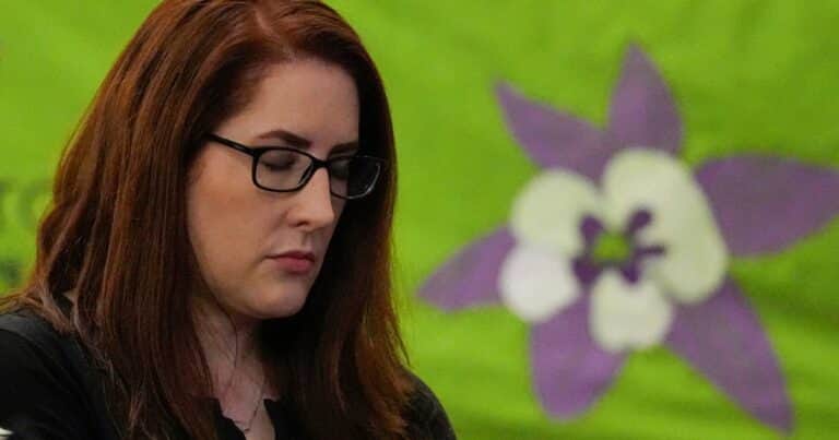 Sobreviviente de Masacre de Columbine muere 26 años después: ¿Por qué el forense lo clasifica como homicidio?