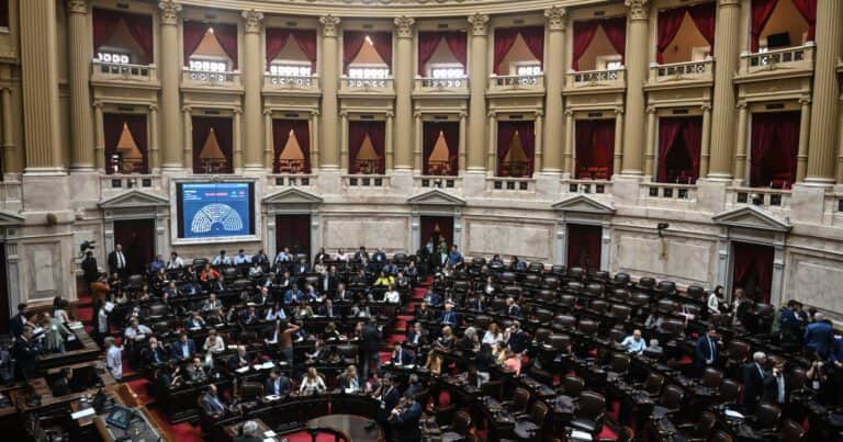 Diputados: la oposición busca darle otro cachetazo a Milei por el escándalo de la criptomoneda
