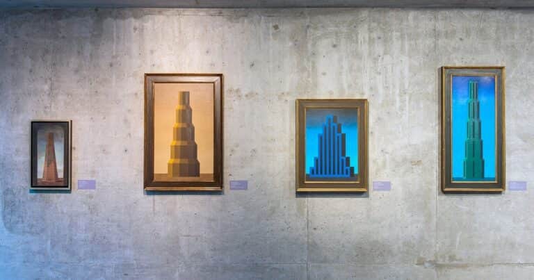 Última oportunidad para verlas: el MACBA exhibe nueve icónicas Torres de Roberto Aizenberg