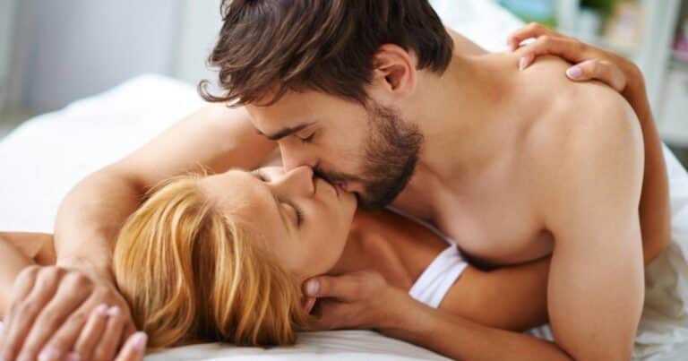 La peligrosa práctica sexual que es furor en parejas de aplicaciones de citas