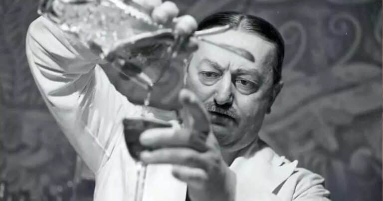¿Era judío el barman que les servía los cócteles a los nazis en el Ritz de París?