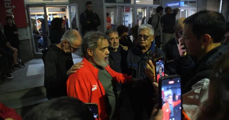 Héctor Daer recibió en la CGT al padre de Pablo Grillo