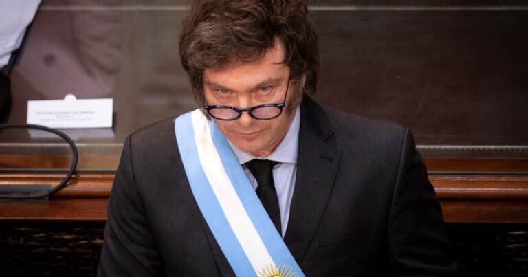 Guevarismos «pampa» que hacen perder tiempo, dinero y paciencia