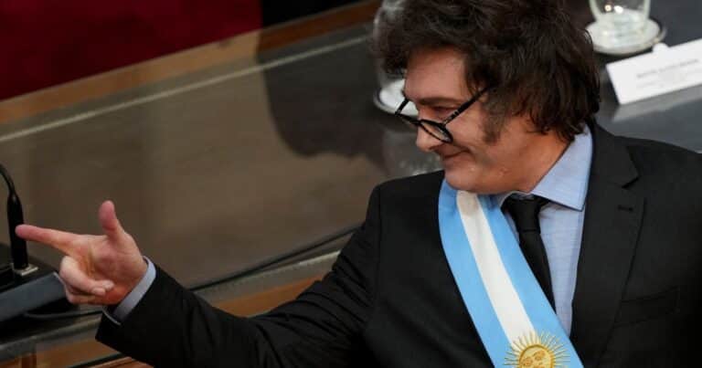 Milei anunció un proyecto de reforma tributaria: ¿se viene un Super IVA?