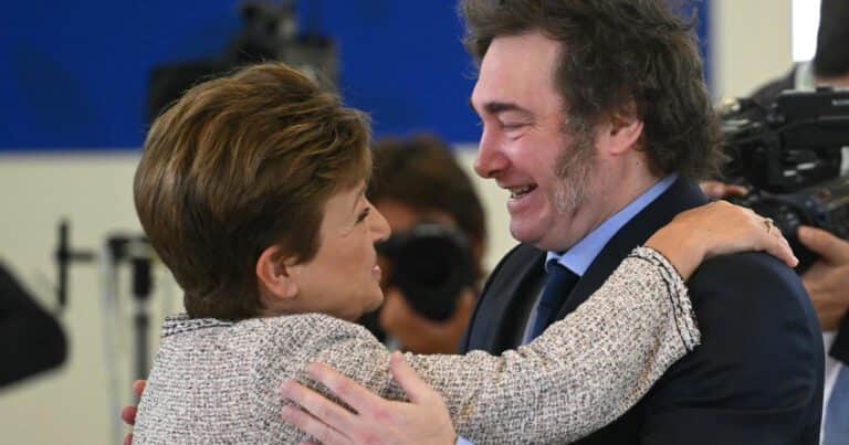 Decreto del FMI: qué datos del acuerdo revela y qué omite el DNU que aprueba el futuro préstamo